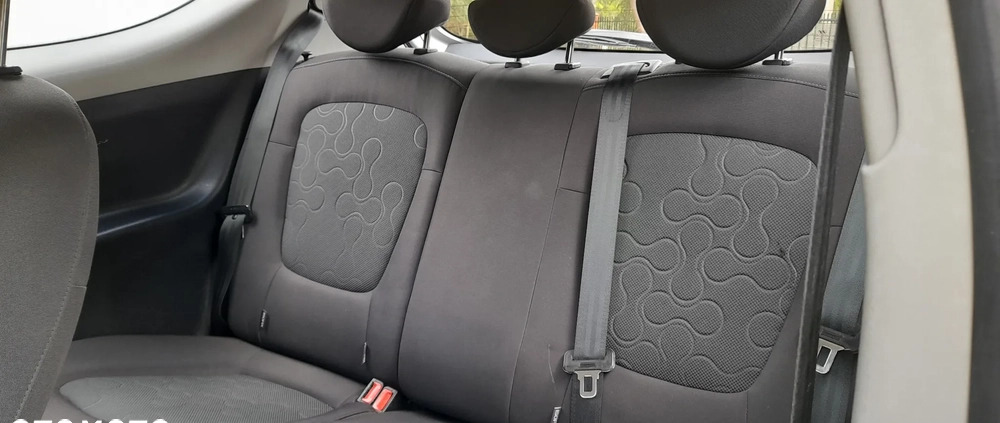 Hyundai i20 cena 11500 przebieg: 290000, rok produkcji 2009 z Oleszyce małe 211